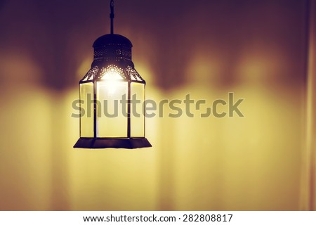 Hanging arabic lamps