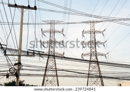 Electric Power transmission lines against telephone lines / Electric Power transmission lines