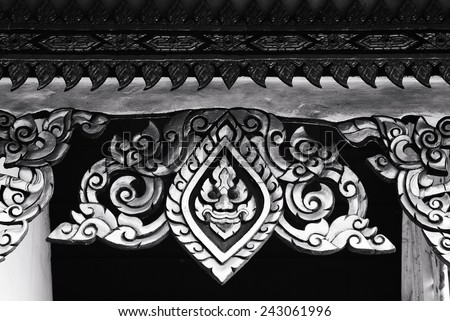 Black and white  Sculpture in Buddhist temple / Sculpture in Buddhist temple