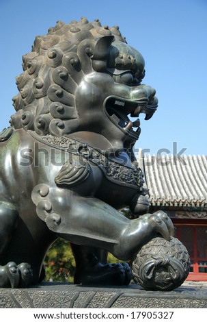 Statue in summer palace, China, Beijing