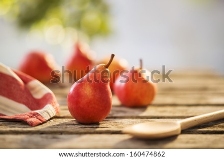 pears on garden\'s table