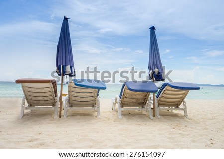 Chairs at beauty seascape under blue clouds sky  on Koh Larn Pattaya.Thailand