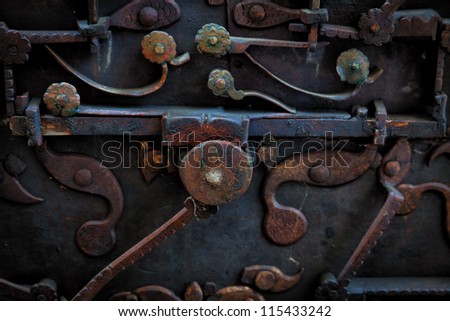 Rusty lock of an antique treasure chest