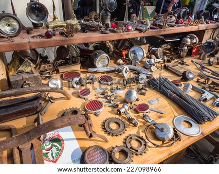 GAIOLE IN CHIANTI, ITALY - 4 OCT. 2014: Vintage bike parts on display at L\'Eroica, a  historic cycling event for owners of vintage bicycles who ride through Tuscany on white gravel roads.