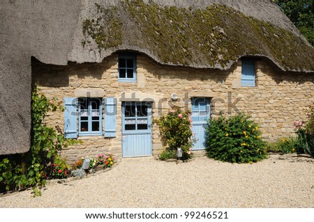 France, old thatched cottage in Saint Lyphard