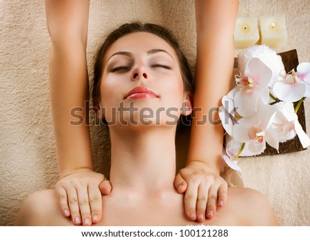 Spa Massage . Beauty Woman Getting Massage . Day-Spa