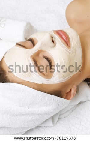 Spa facial clay mask