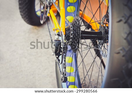 Bicycle gears, disc brake