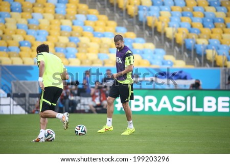 Rio de Janeiro, BRAZIL - June 17, 2014: The ESPANHA  national football team practicing at Maracana  training center in preparation for the 2014 World Cup soccer tournament. No Use in Brazil.