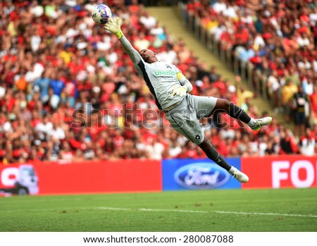 Rio de Janeiro-Brazil 21st of April 2015, Jefferson goalkeeper of the Brazilian national soccer team, making a defense, during the game, Botafogo and Flamengo