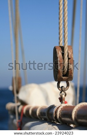 Ropes and other stuff of an old sail boat