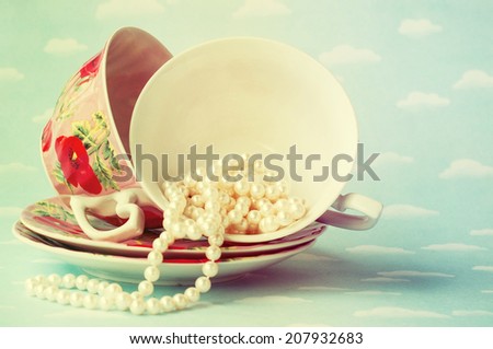 Vintage Tea Cups With Pearls