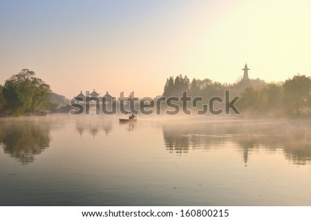 Slender West Lake morning fog,Slender West Lake,Yangzhou,china