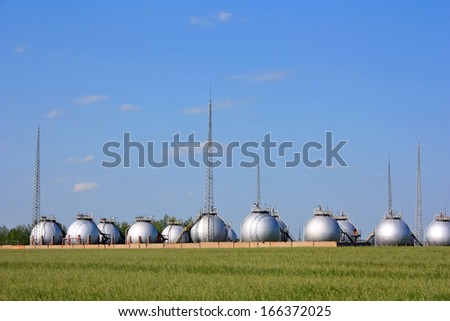 Gas tanks for gas storage in the desert