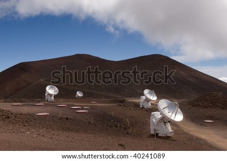 High altitude radio astronomy telescopes, part of the Sub-Millimeter Array, atop the summit of Mauna Kea volcano, Big Island, Hawaii
