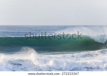 Wave Wall Water\
Ocean wave water wall crashing hollow energy power.