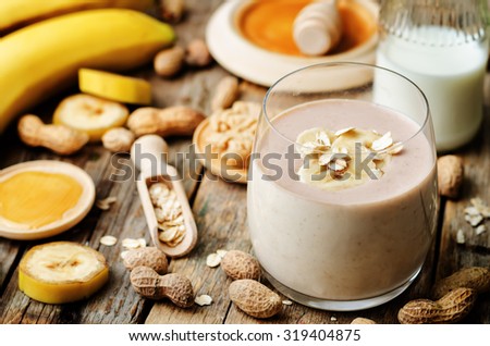 banana oat peanut butter smoothies. the toning. selective focus