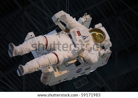 CHANTILLY, VIRGINIA - AUGUST 15: Nasa Astronaut Suit with EMU.  Photographed  inside the National Air and Space Museum\'s Steven F. Udvar-Hazy Center.   August 15, 2007 in Chantilly, Virginia.