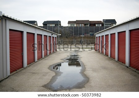 puddle , storage , facility background
