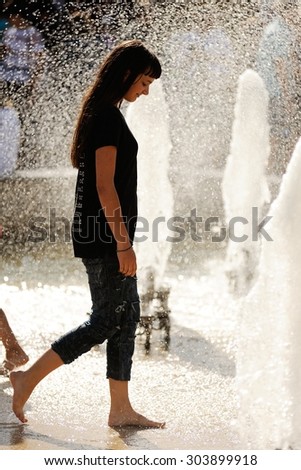 Orel, Russia, August 01, 2015: Mumu Fest, Turgenev\'s story art-festival, the girl in the fountain