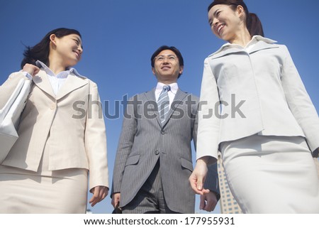 Japanese businesswoman two people and business people on the move