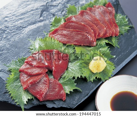 Sashimi of deer meat and horse meat