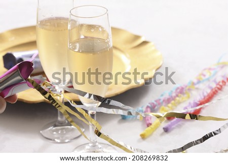 An Image of Wine And Crackers