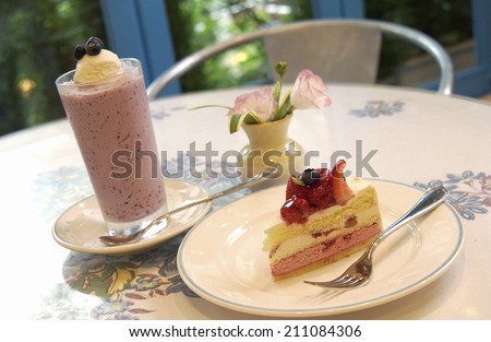 An Image of Strawberry Shortcake