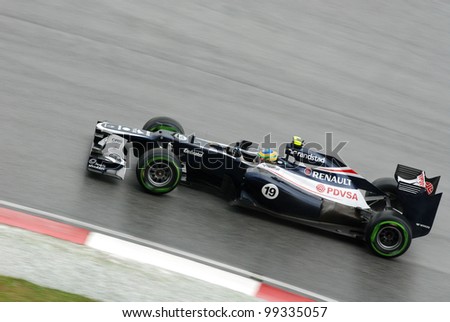 SEPANG, MALAYSIA-MARCH 25 : Formula One driver Bruno Senna of Williams F1 Team race on wet track during race day of F1 Petronas Malaysian Grand Prix on March 25, 2012 in Sepang, Malaysia