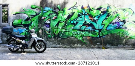 SINGAPORE -17 APRIL 2015- Colorful painted walls and graffiti street art in the Little India neighborhood of Singapore.
