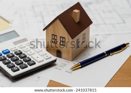 Calculating construction costs of a house