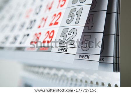 wall calendar calendar with the number of days close-up