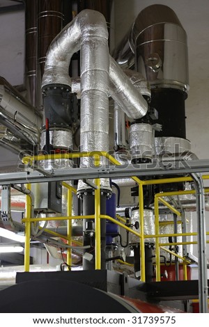 Hot piping and steam piping from the gas boiler
