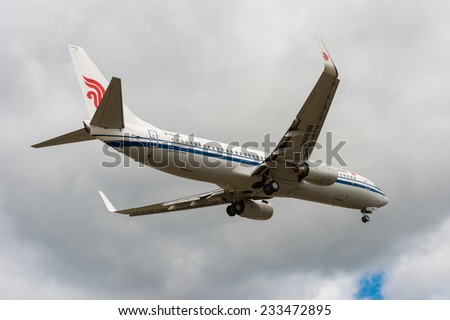 HOBART, TASMANIA/AUSTRALIA, OCTOBER 18TH: Image of a Air China passenger airliner with President Xi Jinping landing at Hobart Airport on 18th October, 2014 in Hobart