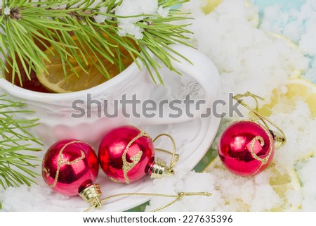 lemon tea fir tree winter snow Christmas ball warm mug lime citrus vitamin C