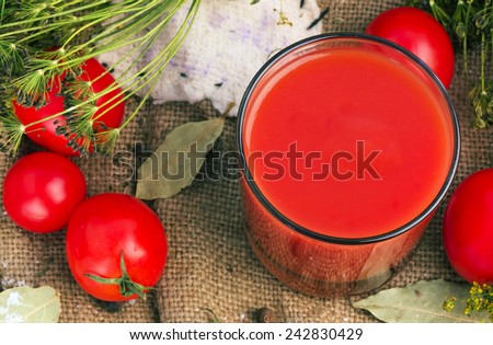 tomato juice glass fennel selective soft focus toned photo