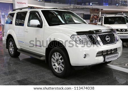 KIEV - SEPTEMBER 7: White Nissan Pathfinder at yearly automotive-show \