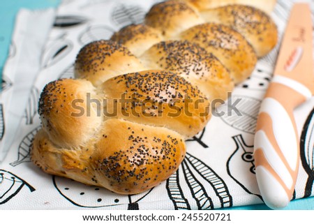 bread, wheaten long loaf with poppy
