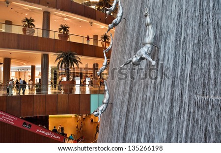 DUBAI, UAE - OCTOBER 23: Interior View of Dubai Mall - world\'s largest shopping mall based on total area and sixth largest by gross leasable area, October 23, 2012 in Dubai, United Arab Emirates