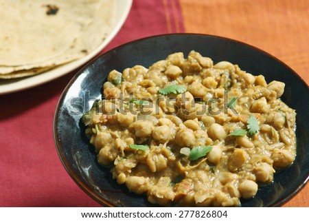 Chana dal cooked in fresh indian spices