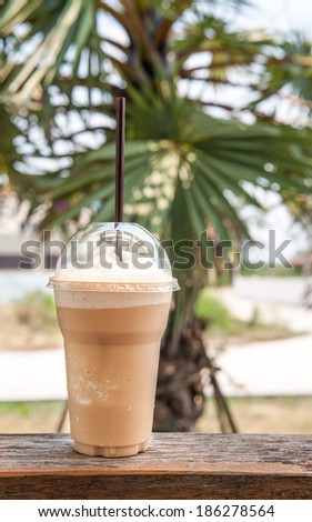 Ice coffee smoothie flavor is sweet and cool.