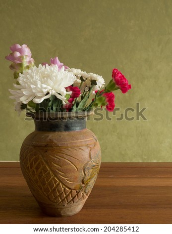 Flowers in a vase to decorate or use as a gift