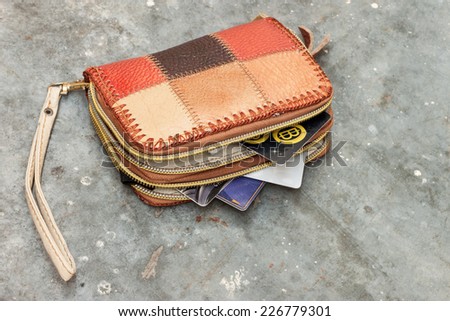 Lost wallet, loss of money, business bankruptcy or bankruptcy
