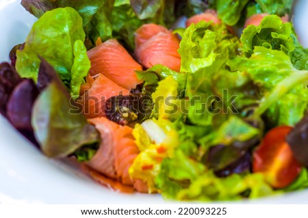 Salmon thai salad