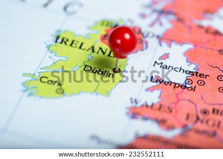 Map of Europe with a round red push pin placed on the city of Dublin