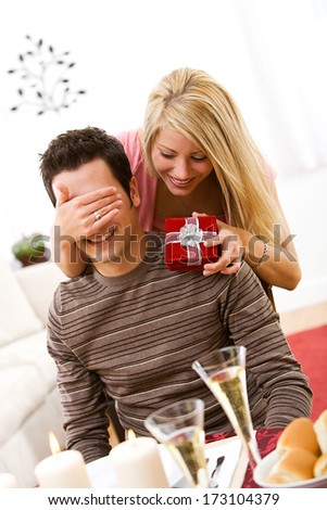 Valentine: Woman Surprises Boyfriend With Gift