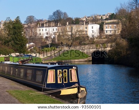Kennet and Avon Canal, Bath is very popular for pleasure cruising and many now live on board the narrow boats