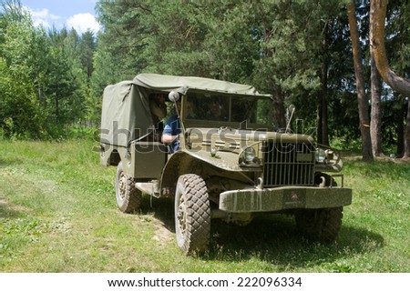 CHERNOGOLOVKA, MOSCOW REGION, RUSSIA-JUNE 21, 2013: Army American car Dodge WC-51 on retro rally in the woods, 3rd international meeting \