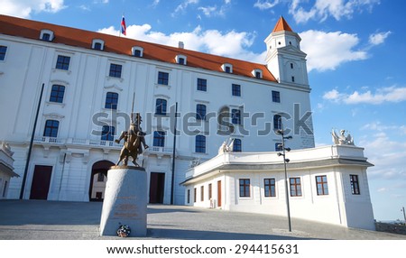 Bratislava, Slovakia- 22 June, 2014 :  View of Bratislava Castle with sculpture on blue sky sunny day, Slovakia