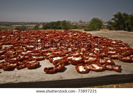 sun dry tomatoes, traditional production